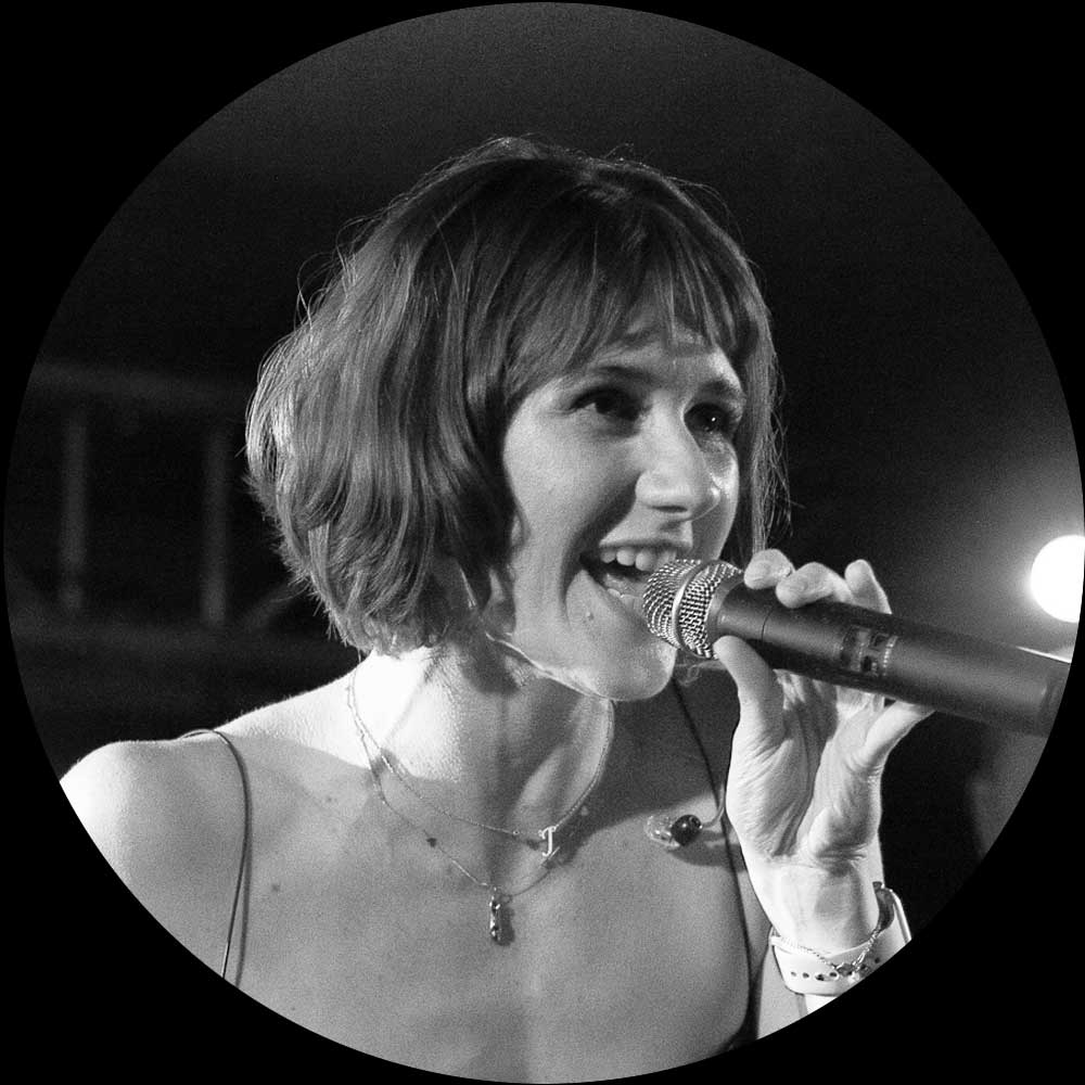 Clarissa - Splash Band